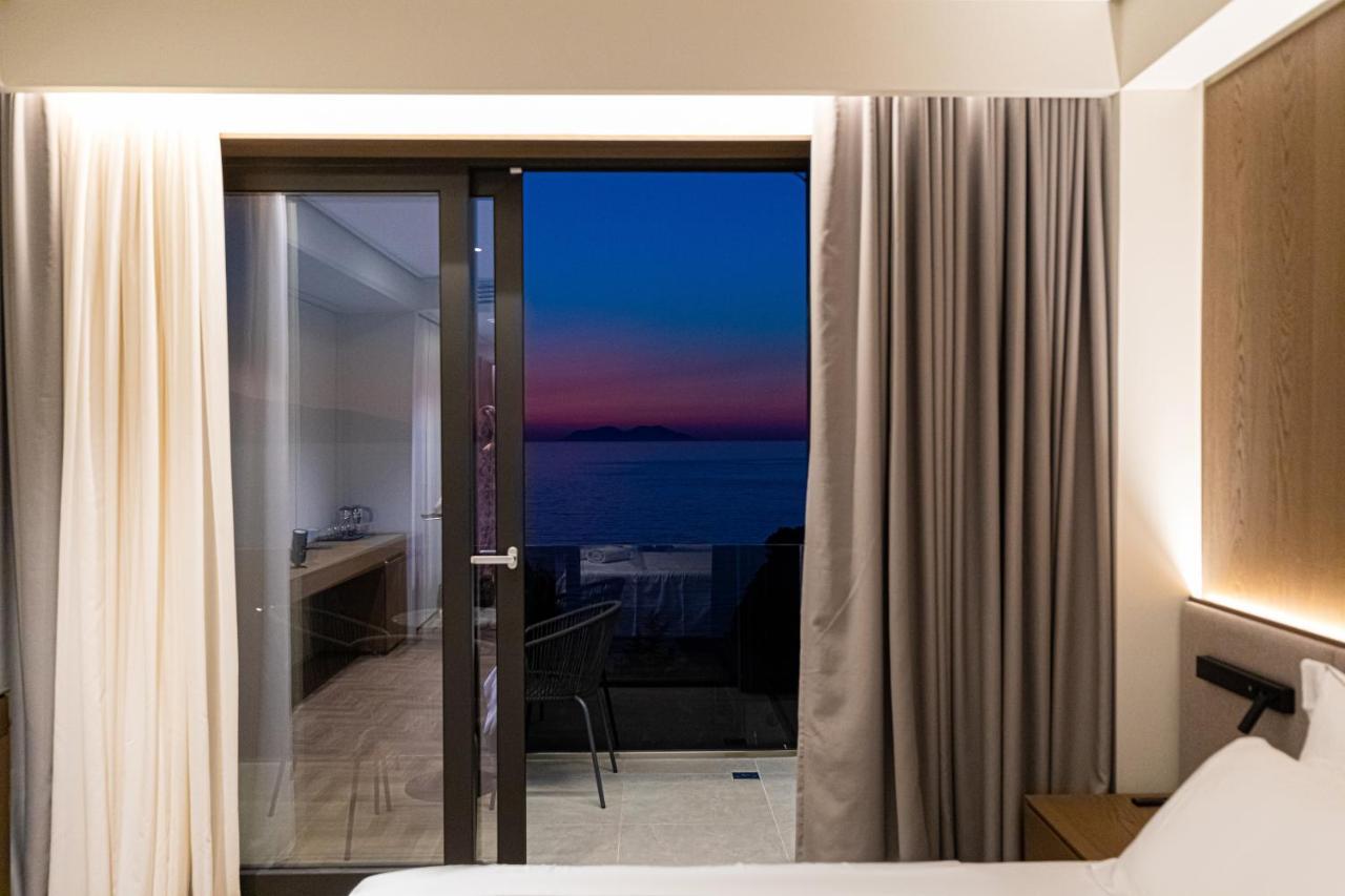 Mazarine Hotel, Vlore, Albania Hotel Radhimë